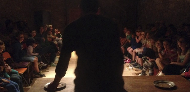 LES CIES RESPONEN! ‘Què feu quan veieu un nen massa petit o massa gran a sala?’