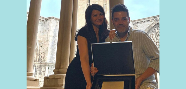 Festuc Teatre distingit amb la placa al mèrit cultural