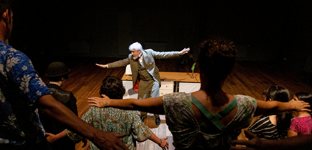 Produccions Essencials ens proposa una nova aventura! Podrem entre tots tornar al País de Mai Més? Descobrim-ho!