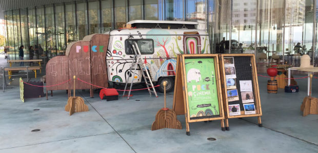 El nou muntatge de la PUCK Cinema Caravana