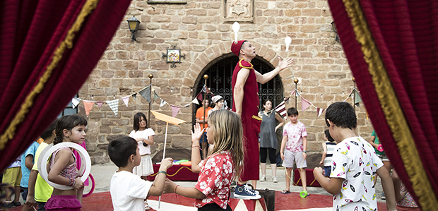 Circ Picat celebrarà el seu 10è aniversari amb entrades gratuïtes per a tots els espectacles de carrer