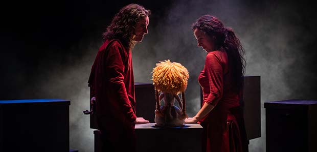 Mirna Vilasís: "Sense el confinament no hauríem fet el pas valent i sense xarxa que fem en aquest espectacle"