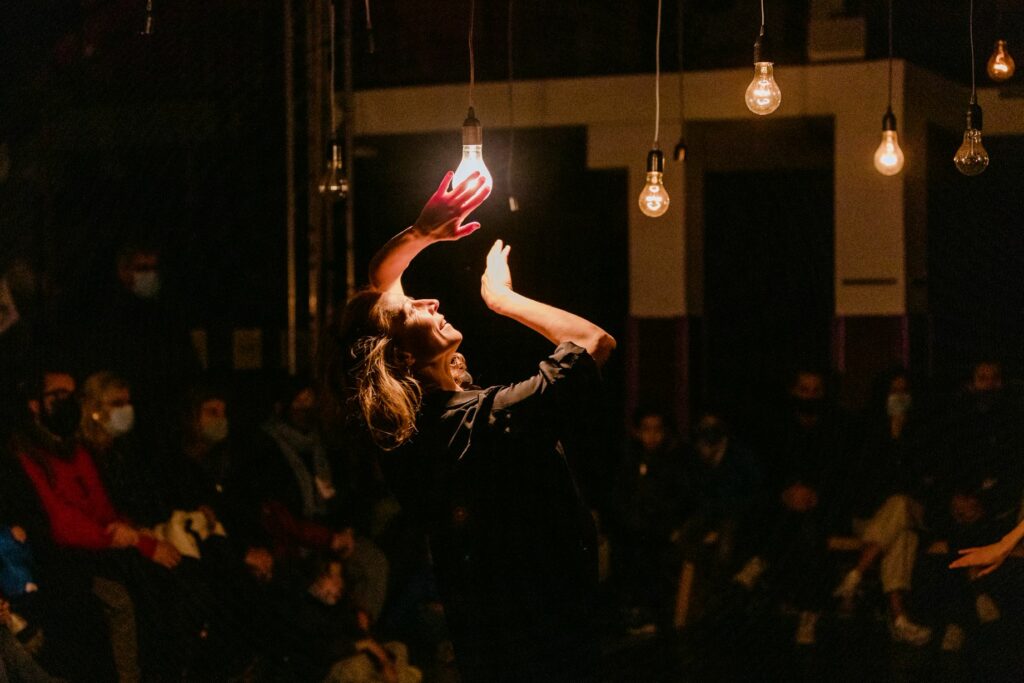 Bulb & me, de Mucab Dans