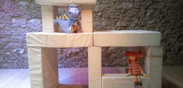 Maure el dinosaure (Teatre Nu)