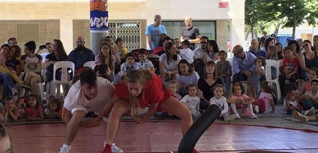 ‘Rojo estándar’ de la companyia Lanórdika