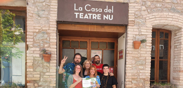 "Volem posar la cultura al centre de la quotidianitat" Coneixes La Casa del Teatre Nu? T'expliquem totes les seves activitats!