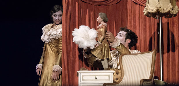 VEU EN OFF: De gira per Bucarest