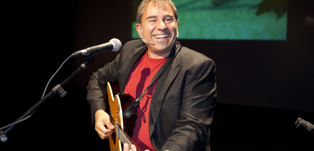 REPORTATGE – Pep López: 40 anys de música per a nens i nenes