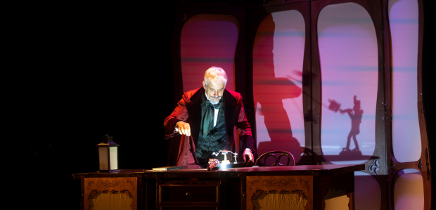 Rere l'ombra de Wendy i Peter Pan