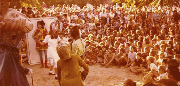 La Roda homenatja a la Tamborinada els grups que han participat dels seus 40 anys